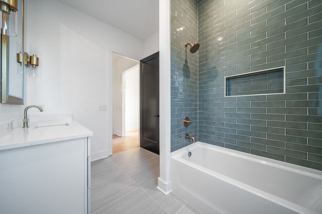 202 Orlando Ave, Nashville, TN 37209