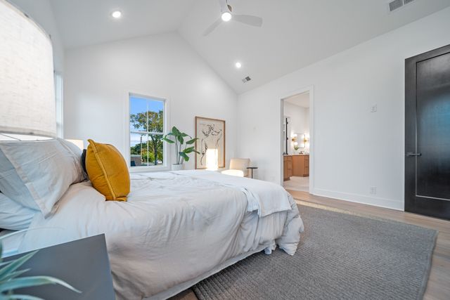 202 Orlando Ave, Nashville, TN 37209