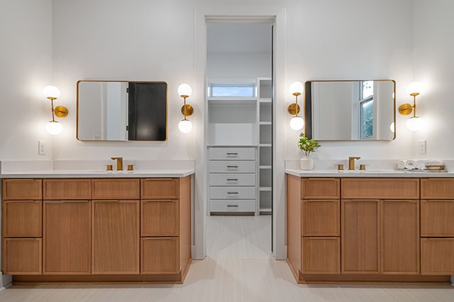 202 Orlando Ave, Nashville, TN 37209