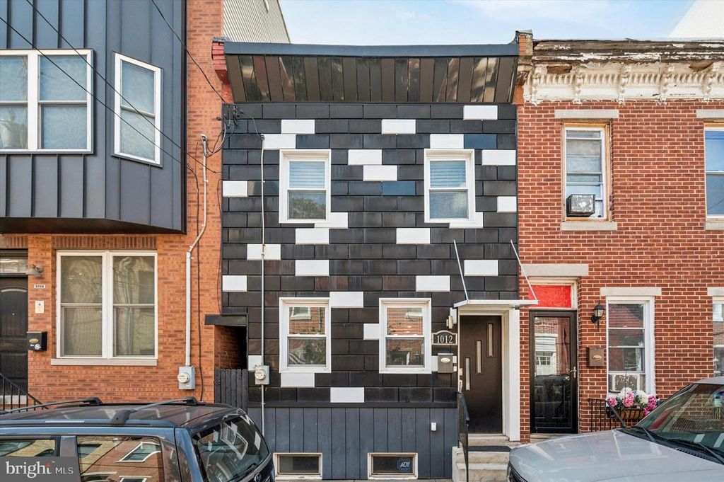 1012 S BOUVIER ST, Philadelphia, PA 19146
