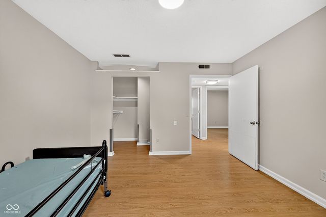 1627 Countryside Lane, Indianapolis, IN 46231