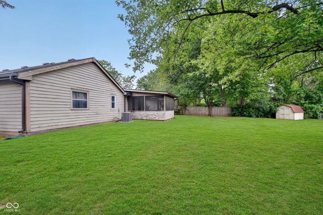 1627 Countryside Lane, Indianapolis, IN 46231