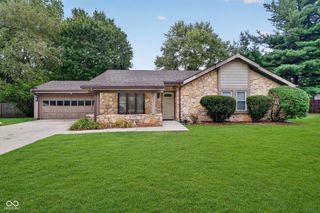 1627 Countryside Lane, Indianapolis, IN 46231