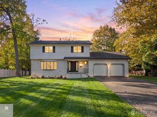 24-A Dewey Drive, New Brunswick, NJ 08901