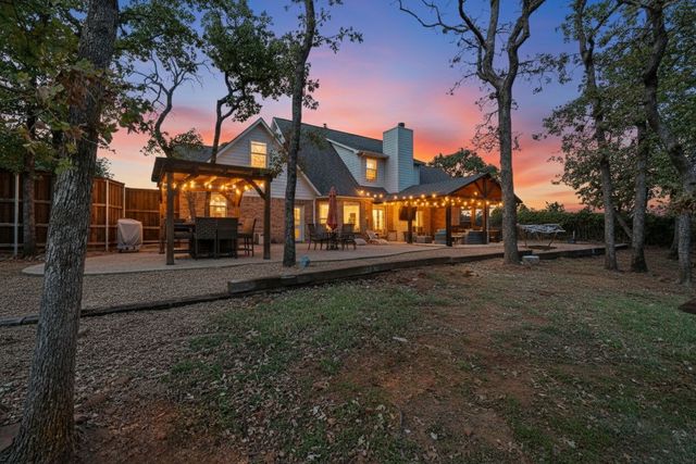 247 SW Brushy Mound Road, Burleson, TX 76028