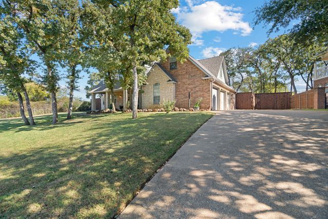 247 SW Brushy Mound Road, Burleson, TX 76028