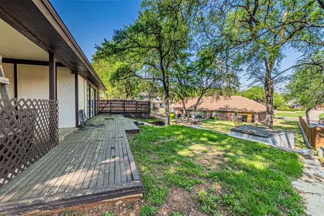 8808 Sylvan Court, Fort Worth, TX 76120