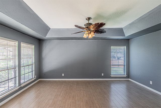 8808 Sylvan Court, Fort Worth, TX 76120