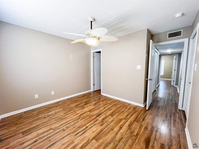 109 Stoneridge Dr., Warner Robins, GA 31088