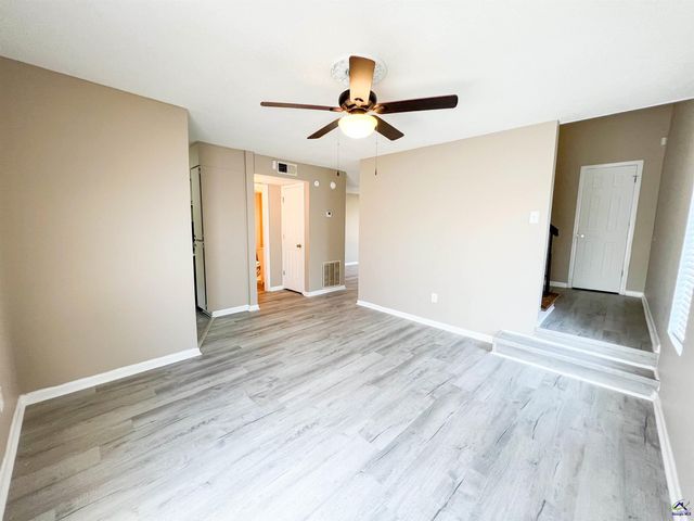 109 Stoneridge Dr., Warner Robins, GA 31088