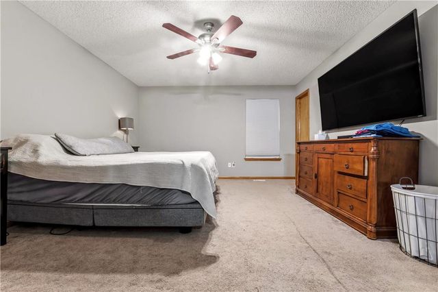 1409 Russell Road, Pleasant Hill, MO 64080
