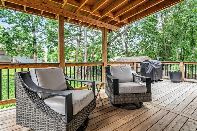 1409 Russell Road, Pleasant Hill, MO 64080