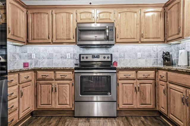 1409 Russell Road, Pleasant Hill, MO 64080