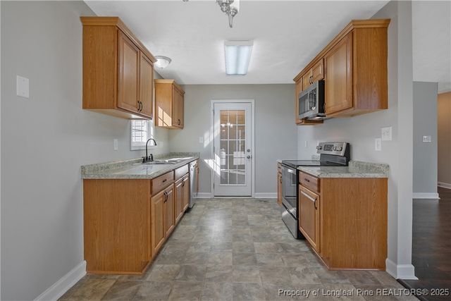 130 Sanford Court, Raeford, NC 28376