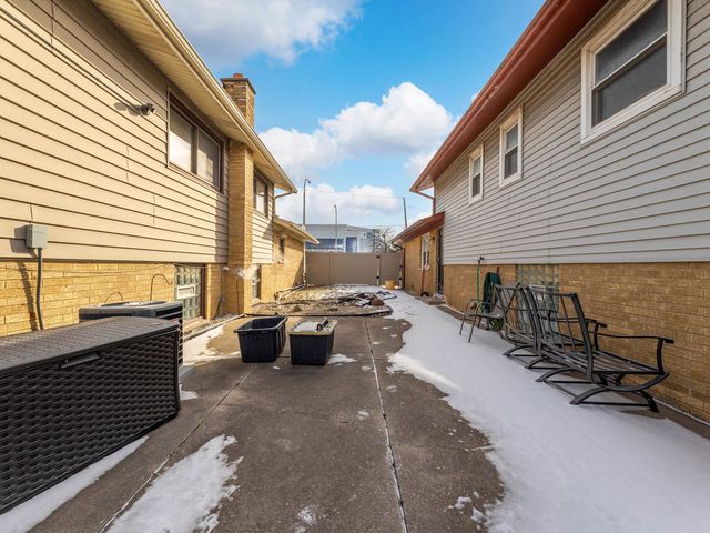 1538 W 119th Street, Chicago, IL 60643