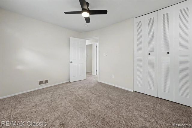 35665 Thames Street, Westland, MI 48186