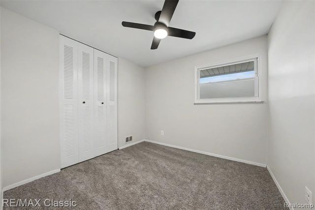 35665 Thames Street, Westland, MI 48186