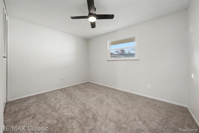 35665 Thames Street, Westland, MI 48186