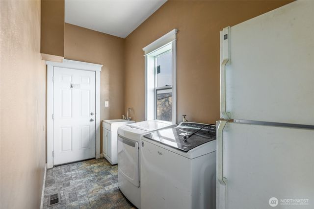 19653 Cedardale Road, Mount Vernon, WA 98274