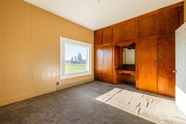 19653 Cedardale Road, Mount Vernon, WA 98274