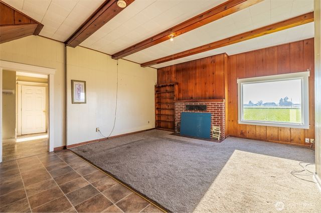 19653 Cedardale Road, Mount Vernon, WA 98274