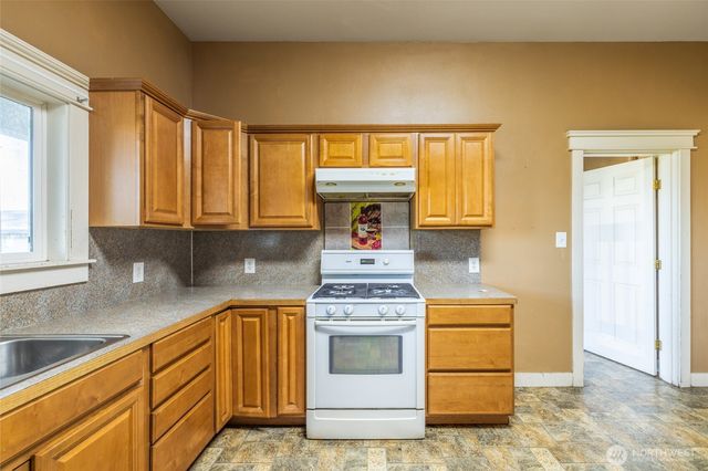 19653 Cedardale Road, Mount Vernon, WA 98274