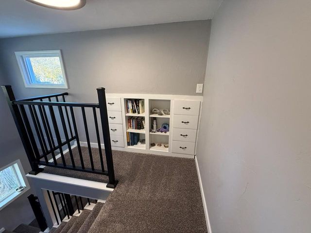 1620 E RANDALL AVENUE, Appleton, WI 54911