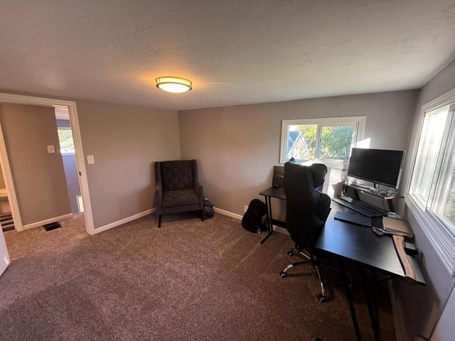 1620 E RANDALL AVENUE, Appleton, WI 54911