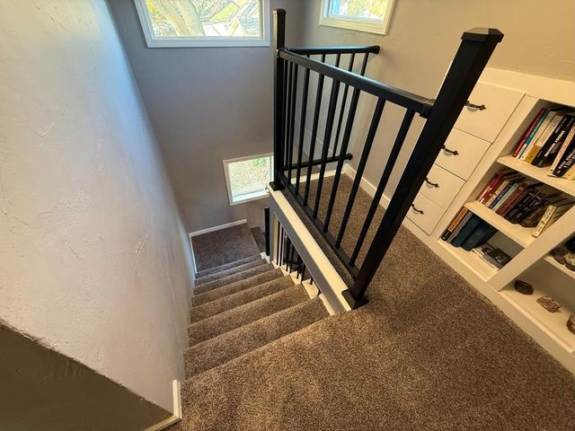 1620 E RANDALL AVENUE, Appleton, WI 54911