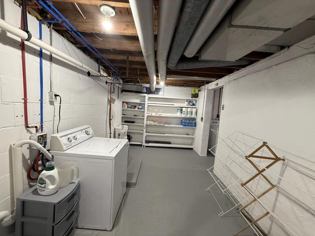 1620 E RANDALL AVENUE, Appleton, WI 54911