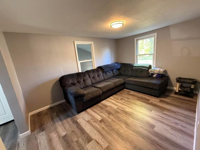 1620 E RANDALL AVENUE, Appleton, WI 54911