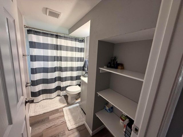 1620 E RANDALL AVENUE, Appleton, WI 54911