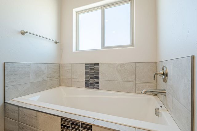 2820 Hollow Way, Grand Junction, CO 81506