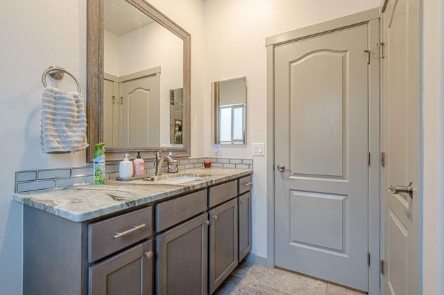 2820 Hollow Way, Grand Junction, CO 81506