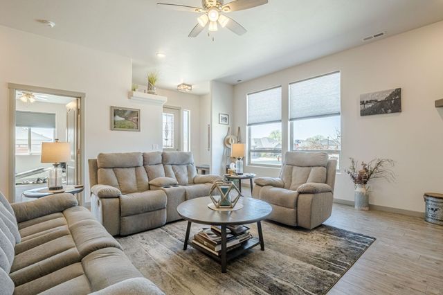 2820 Hollow Way, Grand Junction, CO 81506