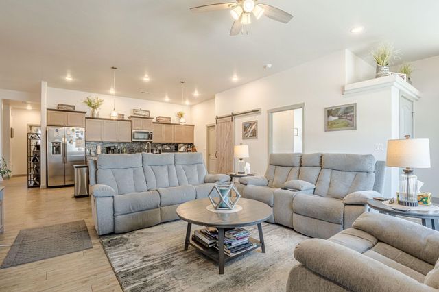 2820 Hollow Way, Grand Junction, CO 81506