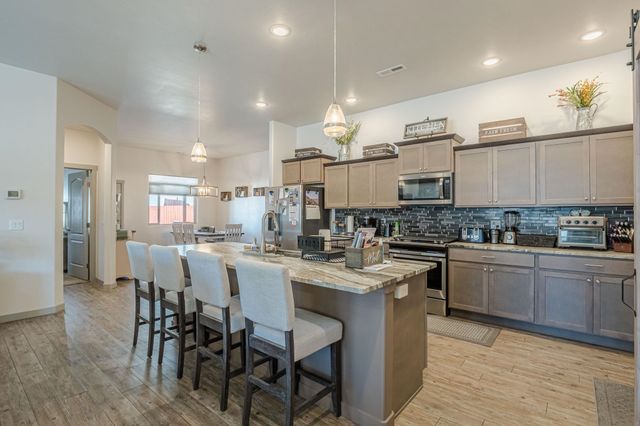 2820 Hollow Way, Grand Junction, CO 81506