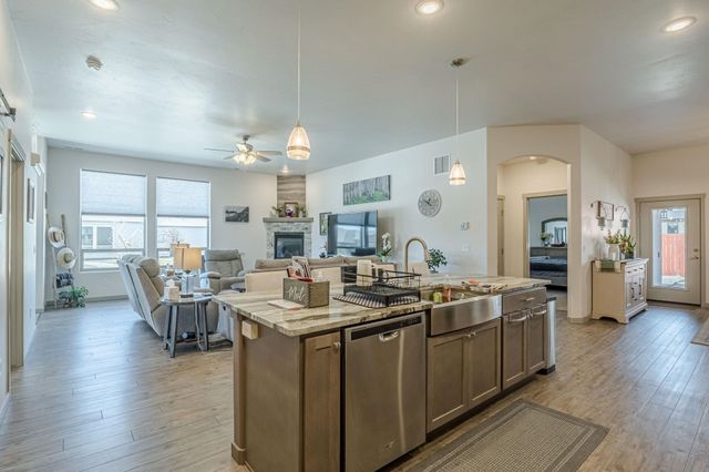 2820 Hollow Way, Grand Junction, CO 81506