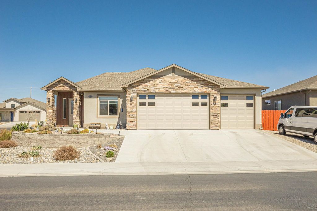 2820 Hollow Way, Grand Junction, CO 81506