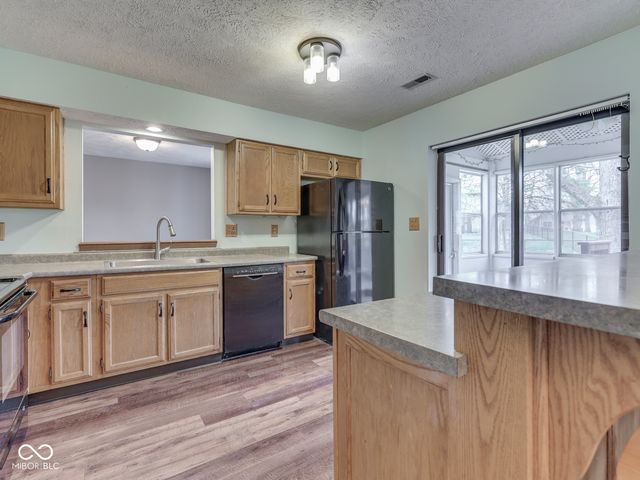 8160 Bold Forbes Court, Indianapolis, IN 46217