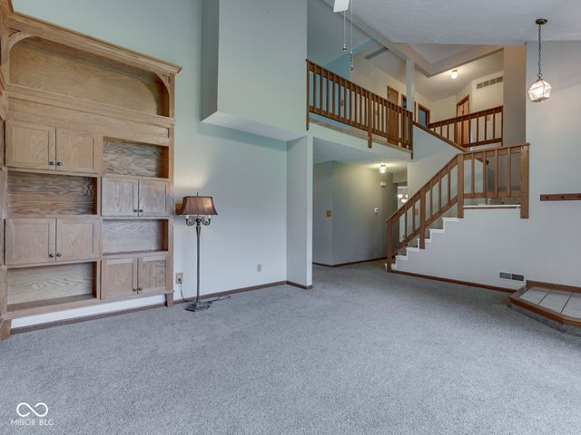 8160 Bold Forbes Court, Indianapolis, IN 46217