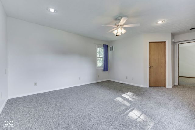 8160 Bold Forbes Court, Indianapolis, IN 46217