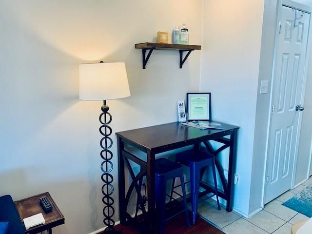 6102 Seawall Boulevard 241, Galveston, TX 77551