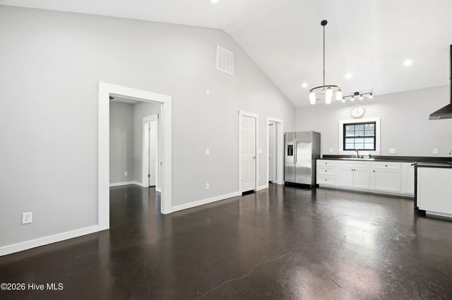 13 Creekstone Lane, Castle Hayne, NC 28429