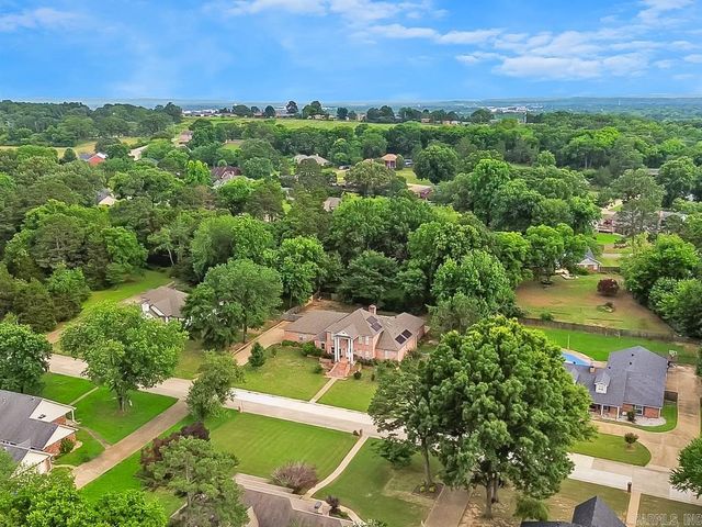 1501 dogwood Trail, Conway, AR 72032