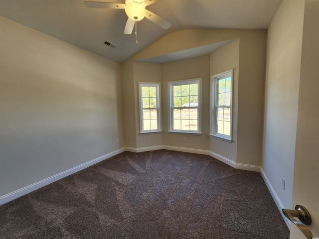 5292 Old Forest Dr., Loris, SC 29569