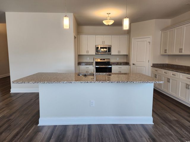 5292 Old Forest Dr., Loris, SC 29569