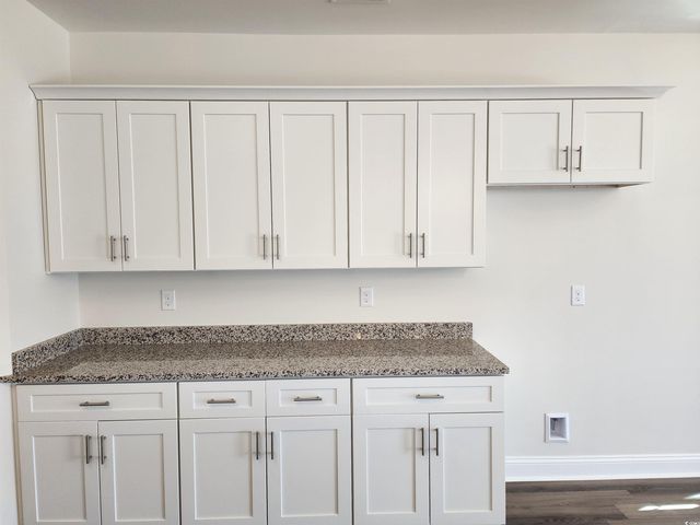 5292 Old Forest Dr., Loris, SC 29569