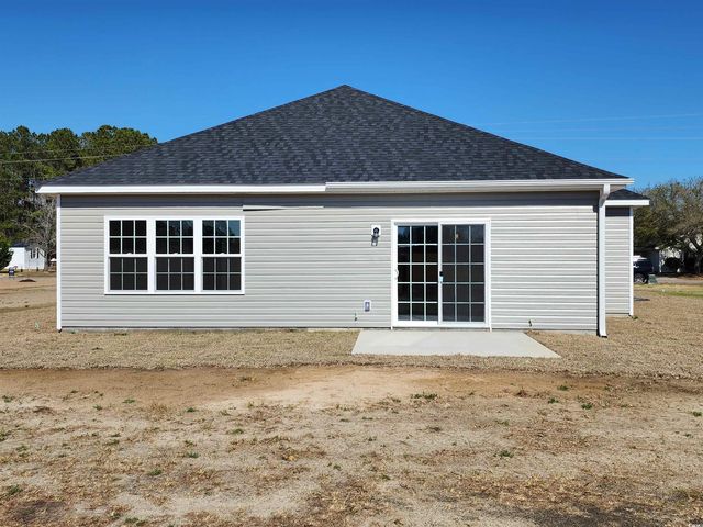 5292 Old Forest Dr., Loris, SC 29569