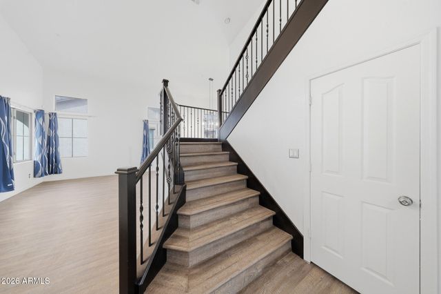 12175 W CHASE Lane, Avondale, AZ 85323